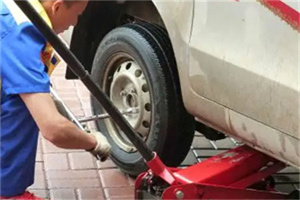 乃东附近拖车24小时服务热线电话